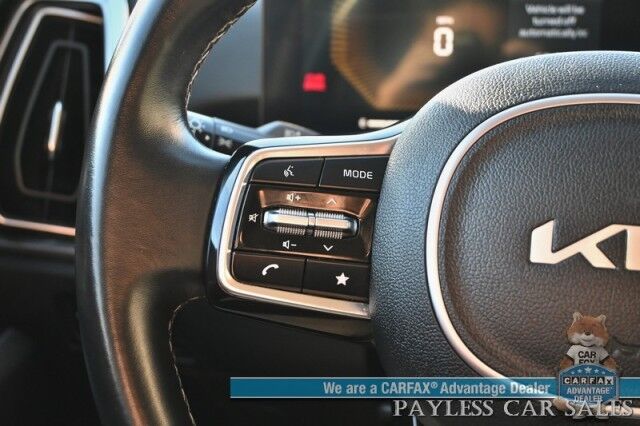 2024 Kia Sorento S / AWD / Power & Heated Leather Seats / Navigation / Adaptive Cruise Control / Lane Departure & Blind Spot Alert / 3rd Row / Seats 7 / Apple CarPlay & Android Auto / USB Inout / Back Up Camera / 1-Owner Anchorage AK