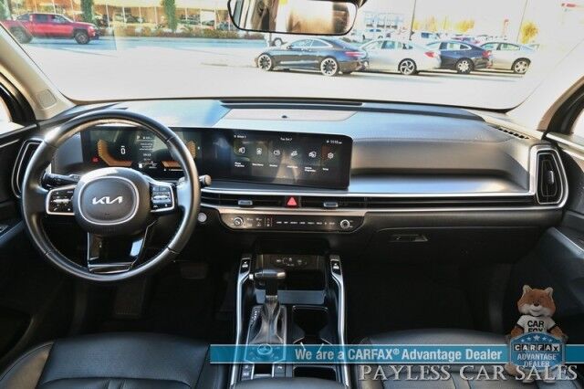 2024 Kia Sorento S / AWD / Power & Heated Leather Seats / Navigation / Adaptive Cruise Control / Lane Departure & Blind Spot Alert / 3rd Row / Seats 7 / Apple CarPlay & Android Auto / USB Inout / Back Up Camera / 1-Owner Anchorage AK