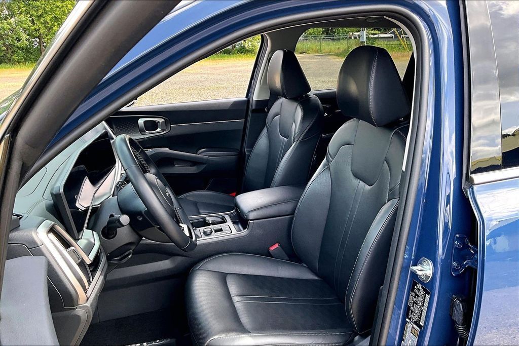 2024 Kia Sorento S OR