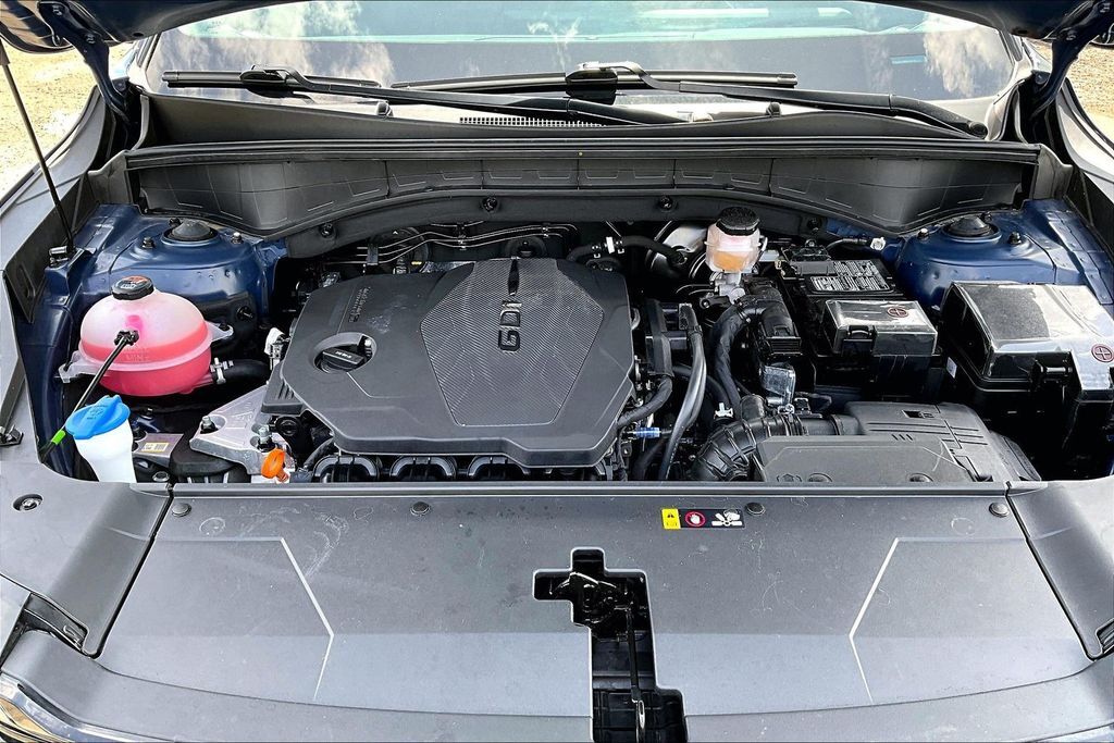 2024 Kia Sorento S OR