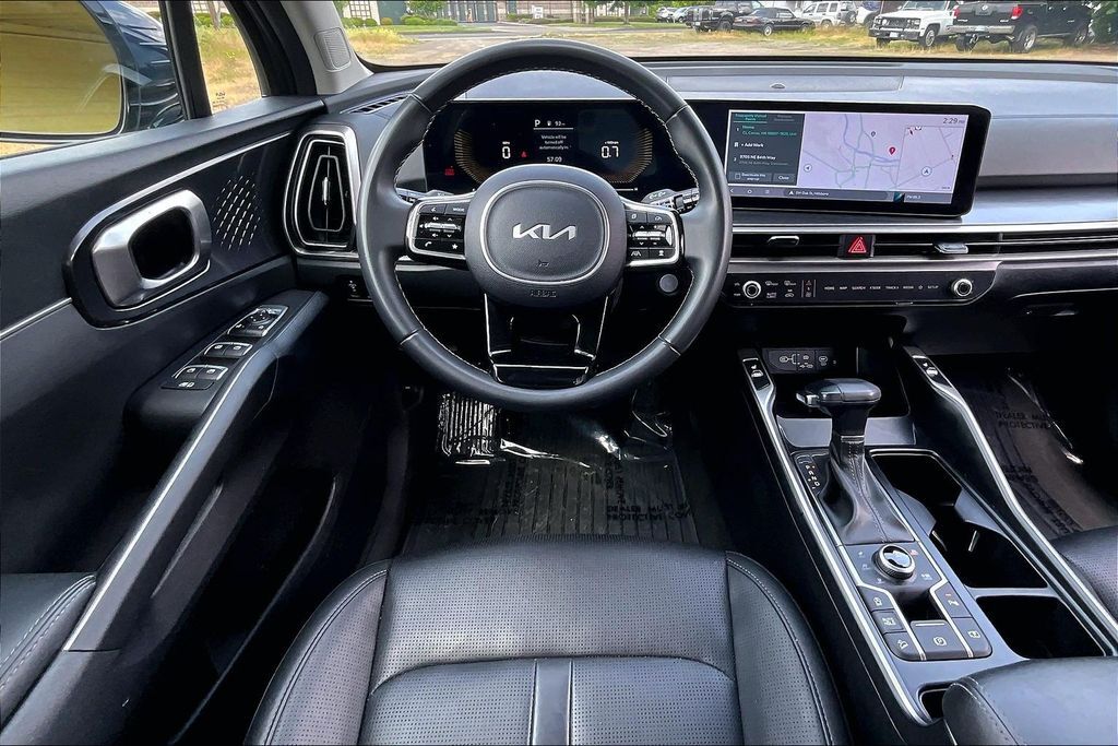 2024 Kia Sorento S OR