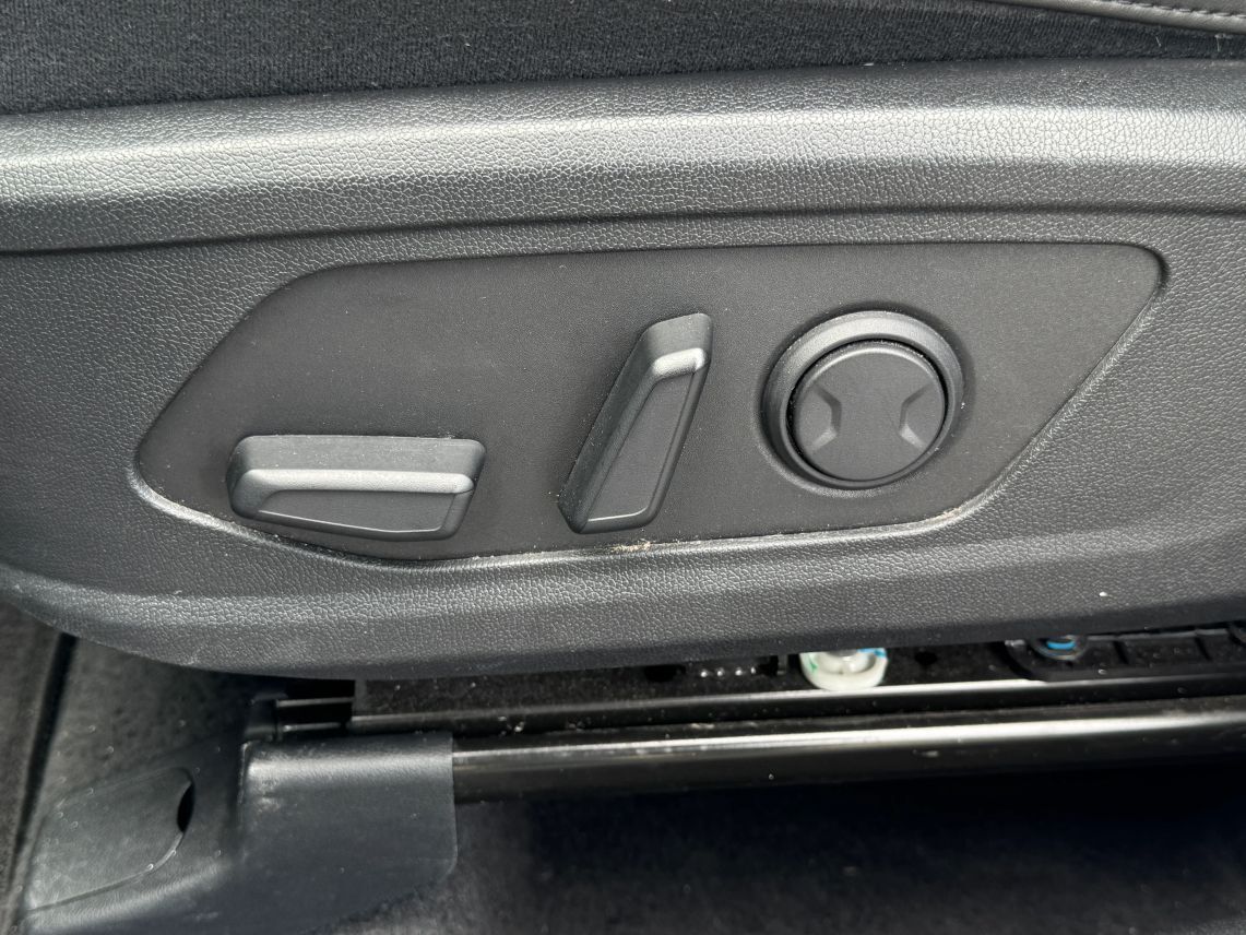 2024 Kia Sorento S Sport Utility 4D