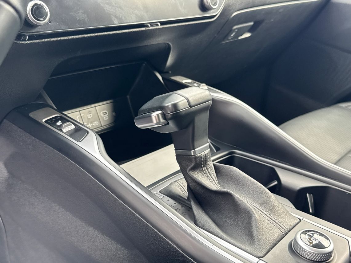 2024 Kia Sorento S Sport Utility 4D