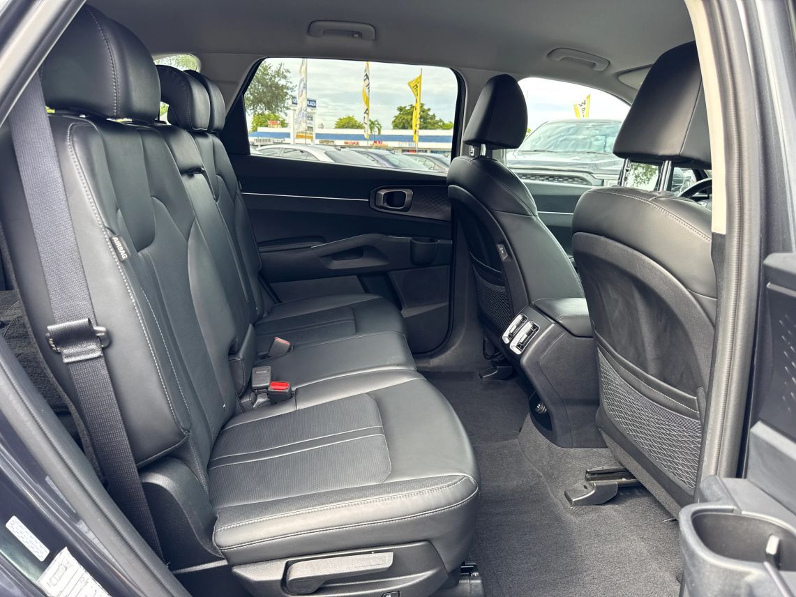 2024 Kia Sorento S Sport Utility 4D