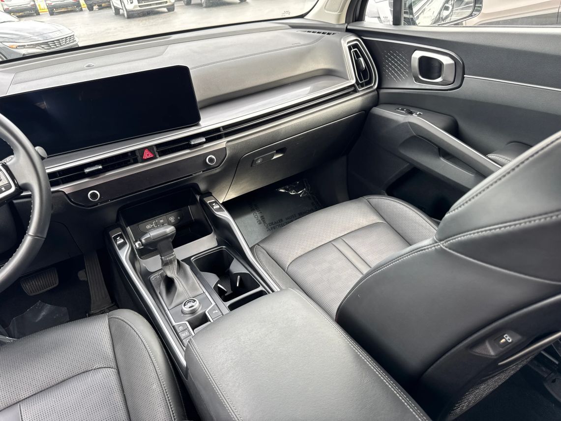 2024 Kia Sorento S Sport Utility 4D