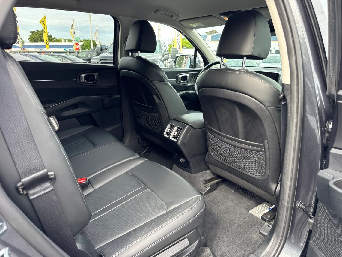 2024 Kia Sorento S Sport Utility 4D
