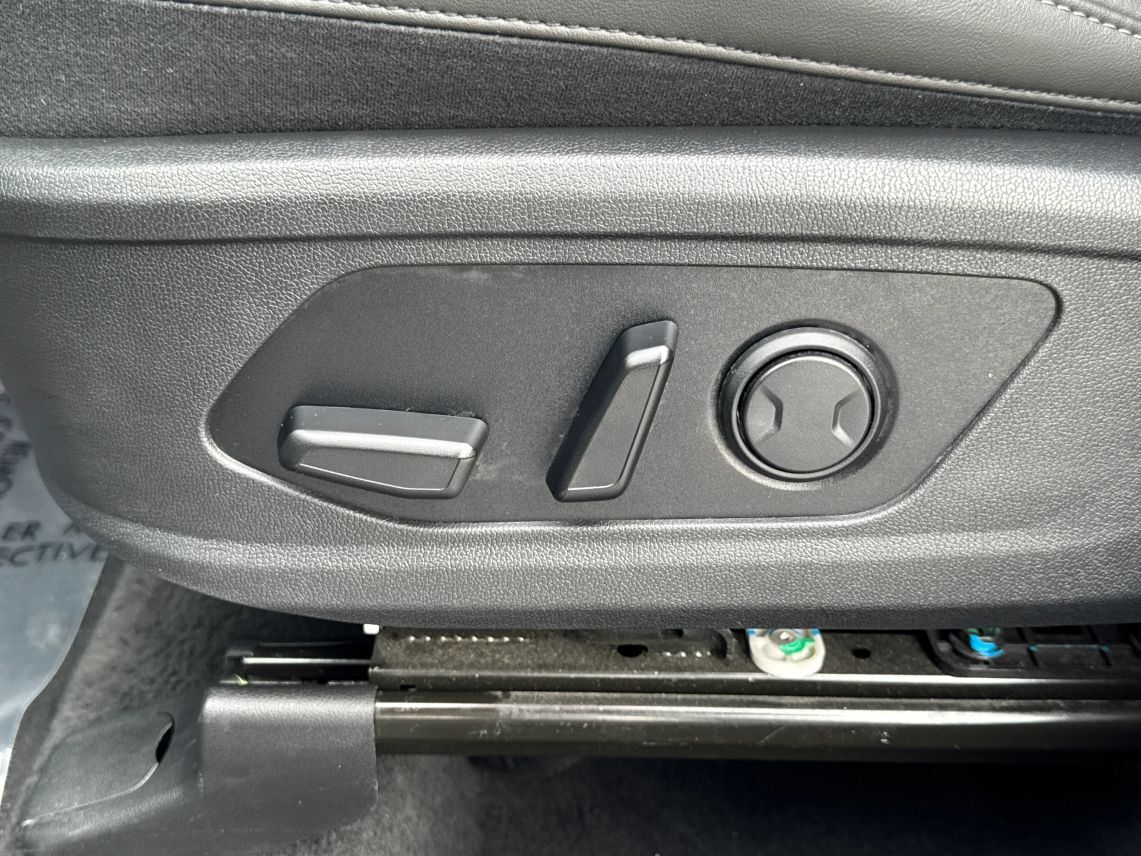 2024 Kia Sorento S Sport Utility 4D