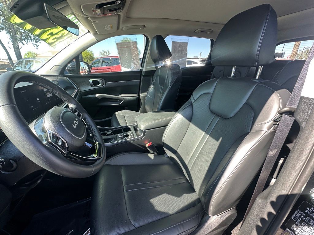 2024 Kia Sorento X-Line EX