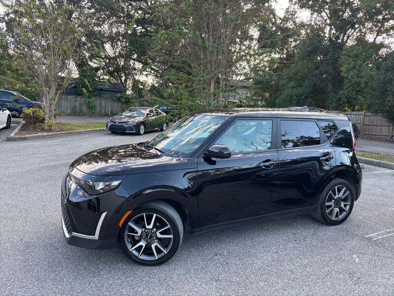 2024 Kia Soul EX photo 3