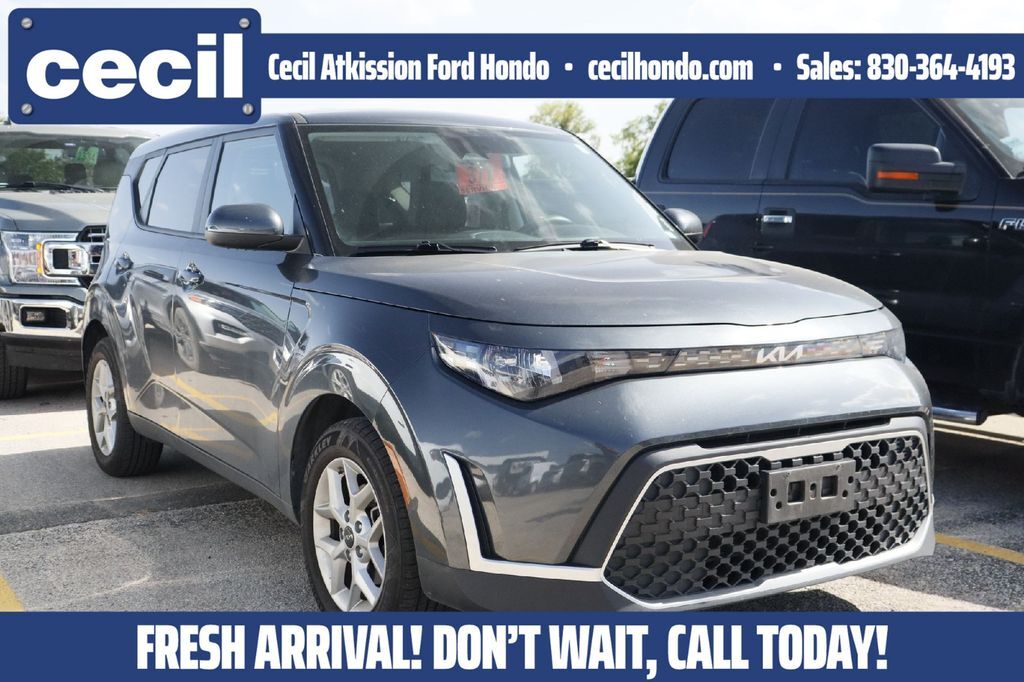 2024 Kia Soul LX