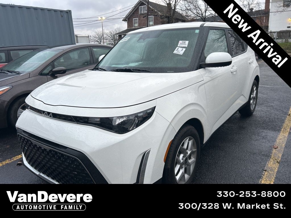 2024 Kia Soul LX