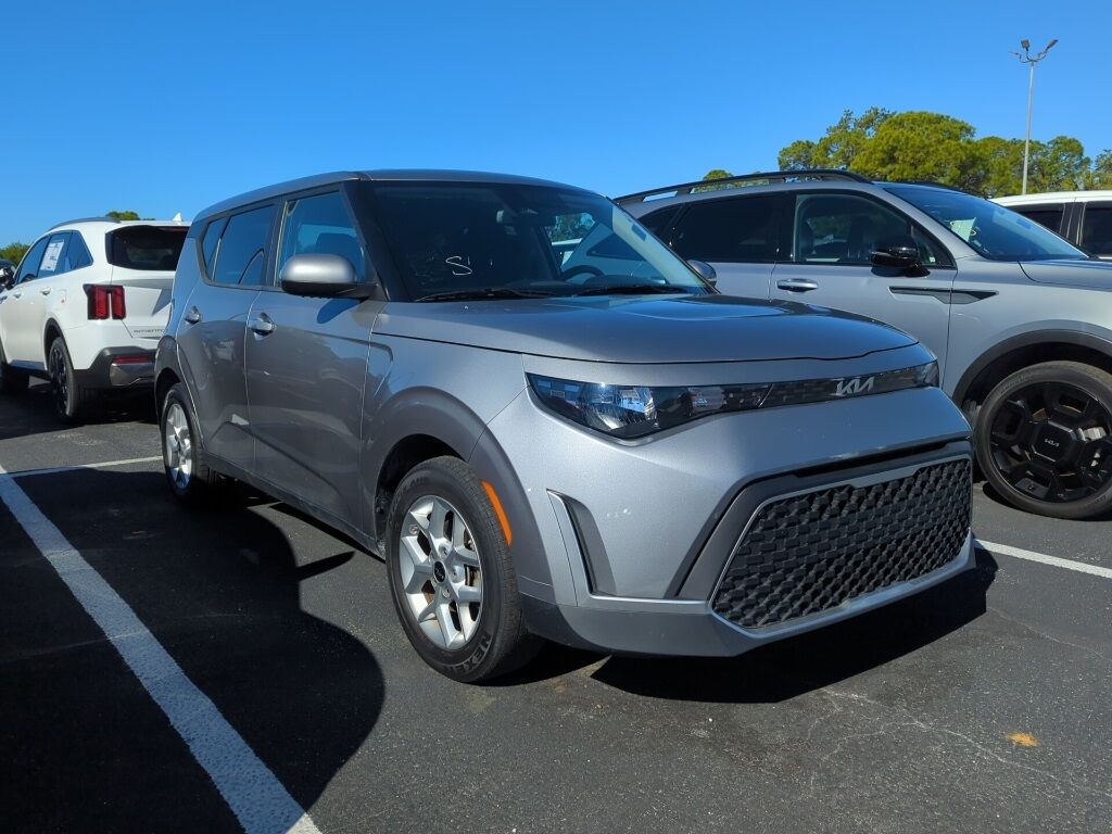 2024 Kia Soul LX Oshkosh WI