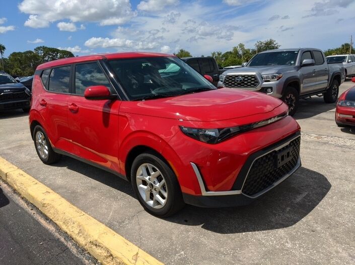 2024 Kia Soul LX Oshkosh WI