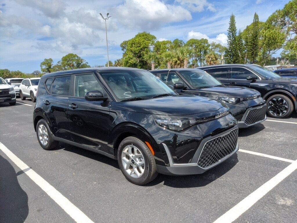 2024 Kia Soul LX Oshkosh WI