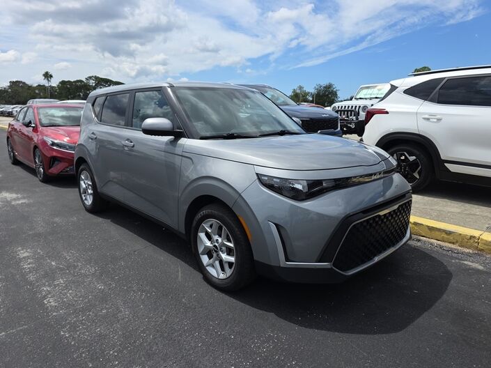 2024 Kia Soul LX Oshkosh WI