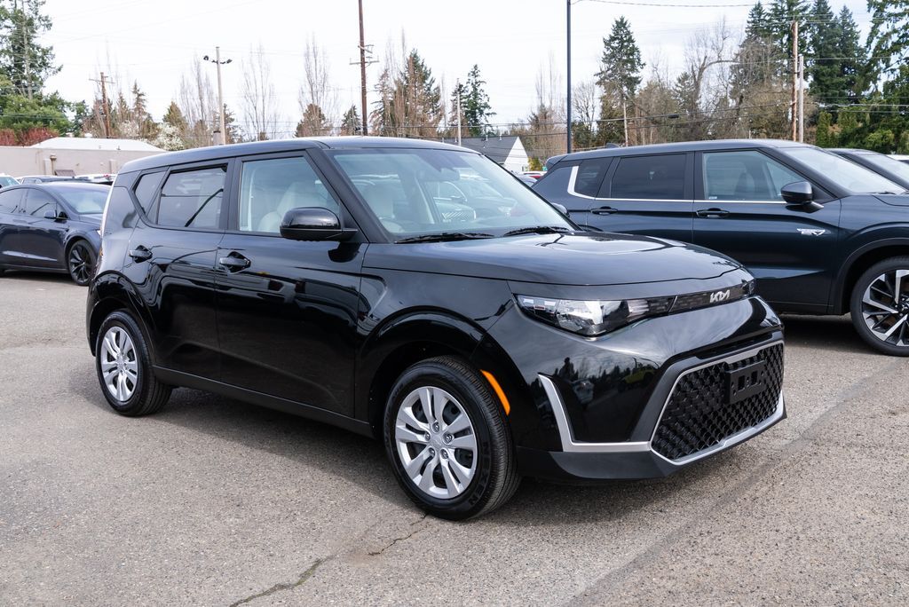 2024 Kia Soul LX