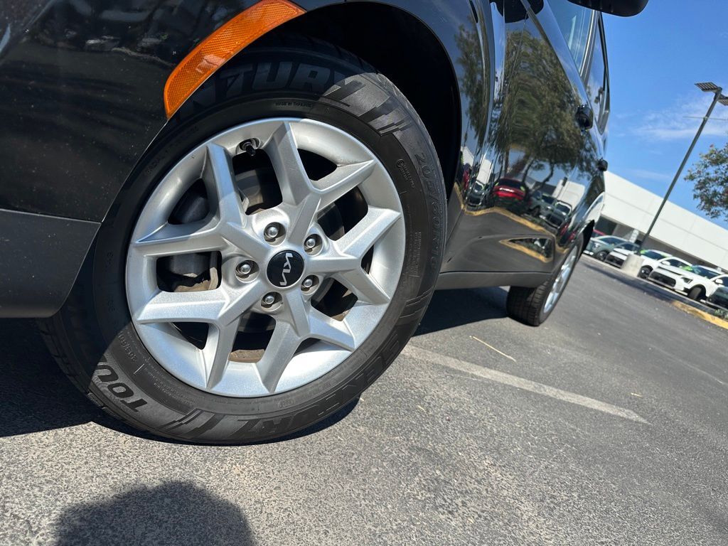 2024 Kia Soul LX