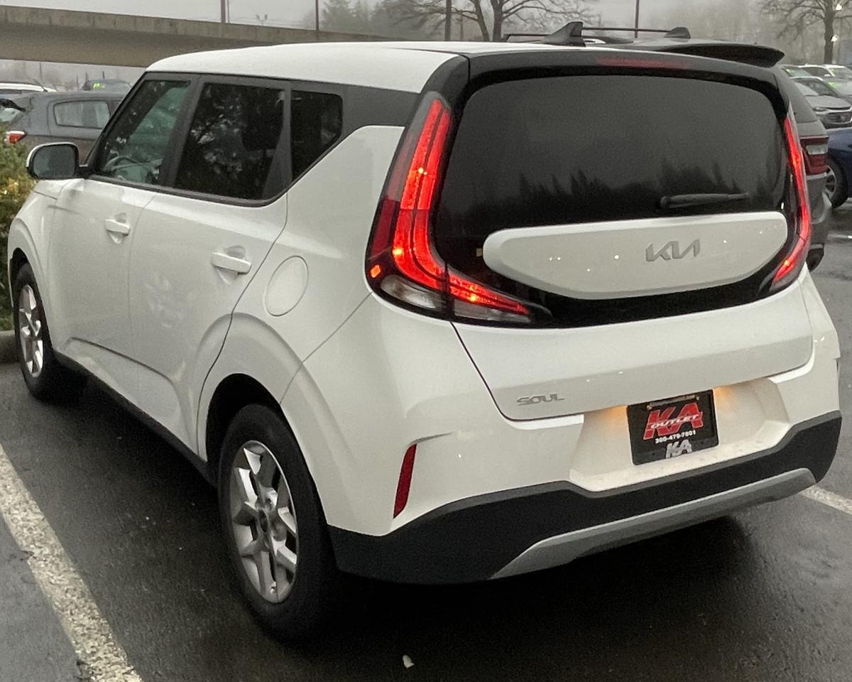 2024 Kia Soul LX Wagon 4D Port Orchard WA