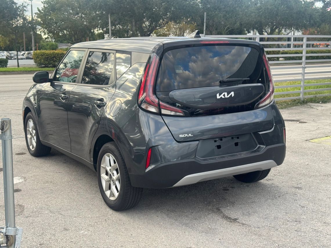 2024 Kia Soul LX Wagon 4D Miami Gardens FL