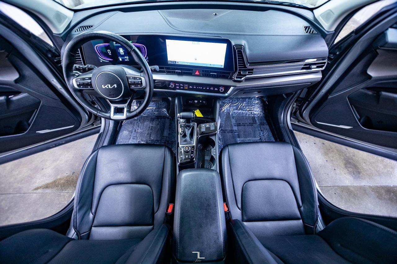 2024 Kia Sportage AWD EX Leather Roof Nav BCam Red Deer AB