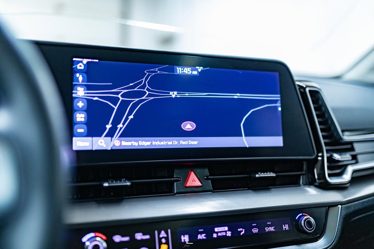 2024 Kia Sportage AWD EX Leather Roof Nav Red Deer AB