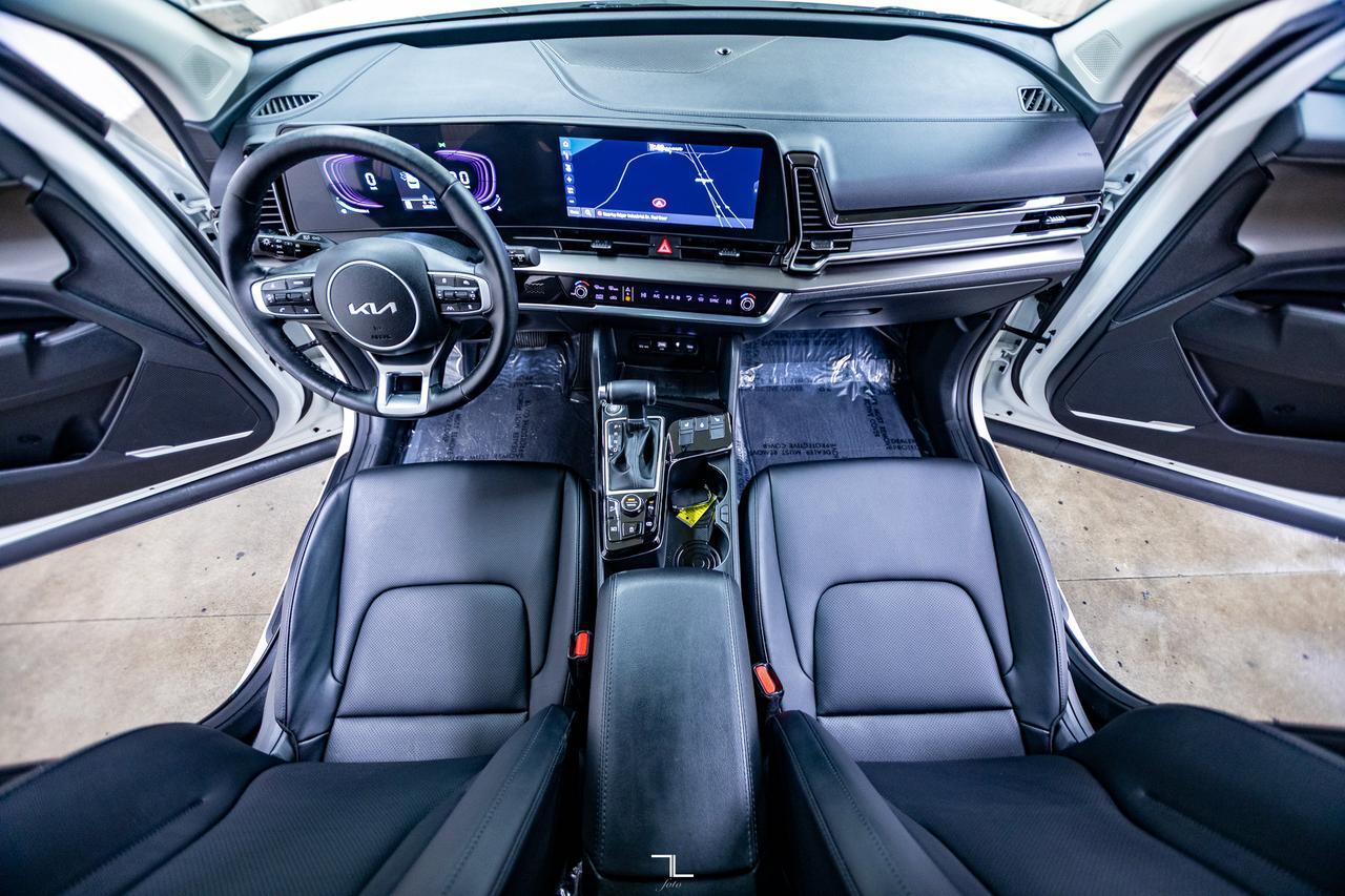 2024 Kia Sportage AWD EX Leather Roof Nav Red Deer AB