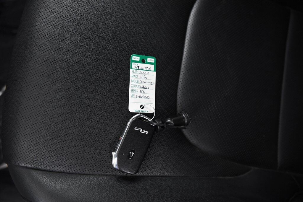 2024 Kia Sportage EX Akron OH