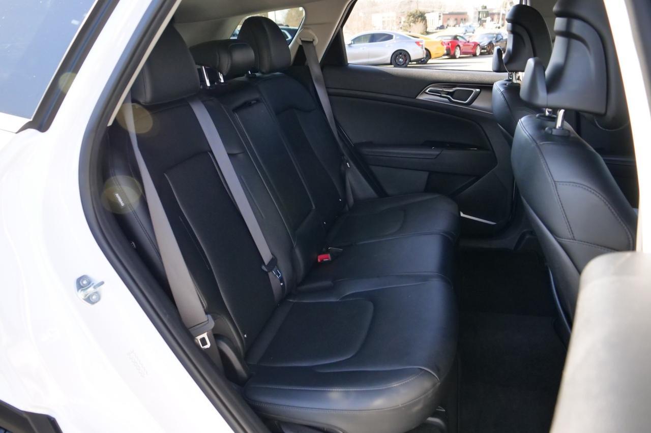 2024 Kia Sportage EX / Heated Seats / Navigation! Lincolnton NC