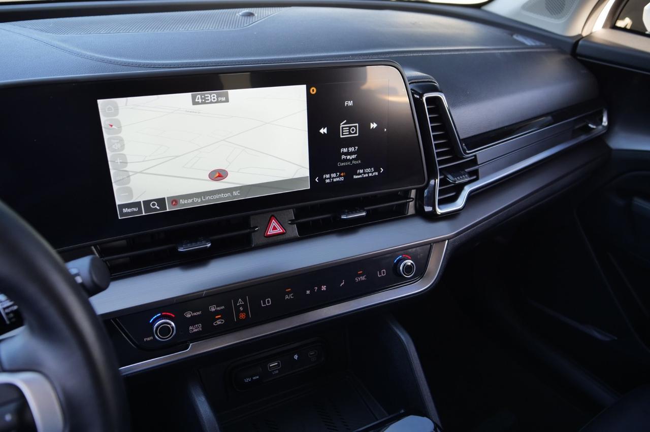 2024 Kia Sportage EX / Heated Seats / Navigation! Lincolnton NC