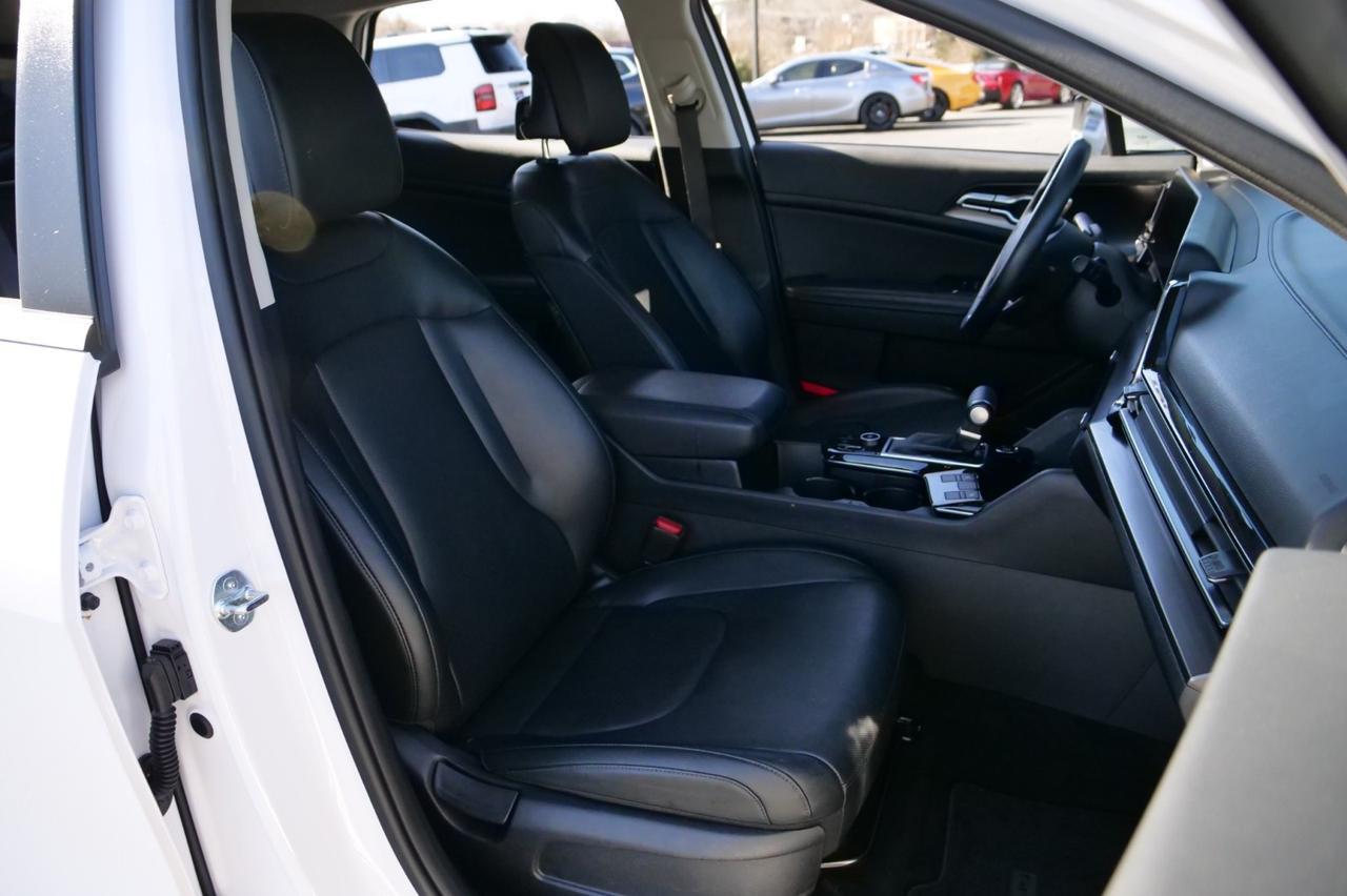 2024 Kia Sportage EX / Heated Seats / Navigation! Lincolnton NC