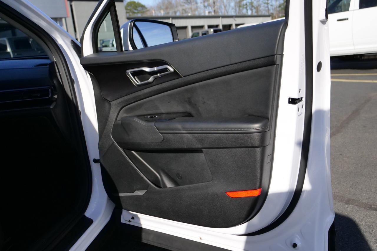 2024 Kia Sportage EX / Heated Seats / Navigation! Lincolnton NC