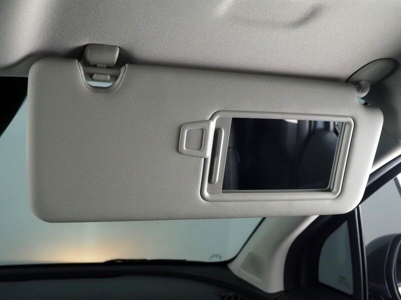 2024 Kia Sportage EX *NAVIGATION, SAFETY ALERTS, BACKUP-CAMERA, 12.3 INCH COLOR TOUCHSCREEN, HEATED SEATS, REMOTE START, KEYLESS ENTRY, 18 INCH ALLOYS, WIRELESS CHARGING, ANDROID & APPLE Round Rock TX