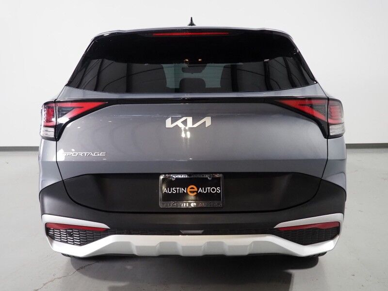 2024 Kia Sportage EX *NAVIGATION, SAFETY ALERTS, BACKUP-CAMERA, 12.3 INCH COLOR TOUCHSCREEN, HEATED SEATS, REMOTE START, KEYLESS ENTRY, 18 INCH ALLOYS, WIRELESS CHARGING, ANDROID & APPLE Round Rock TX