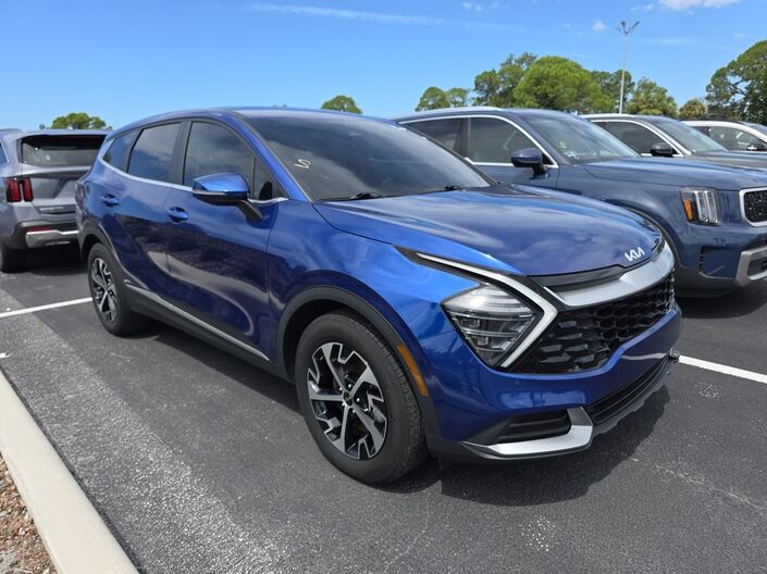 2024 Kia Sportage EX Oshkosh WI