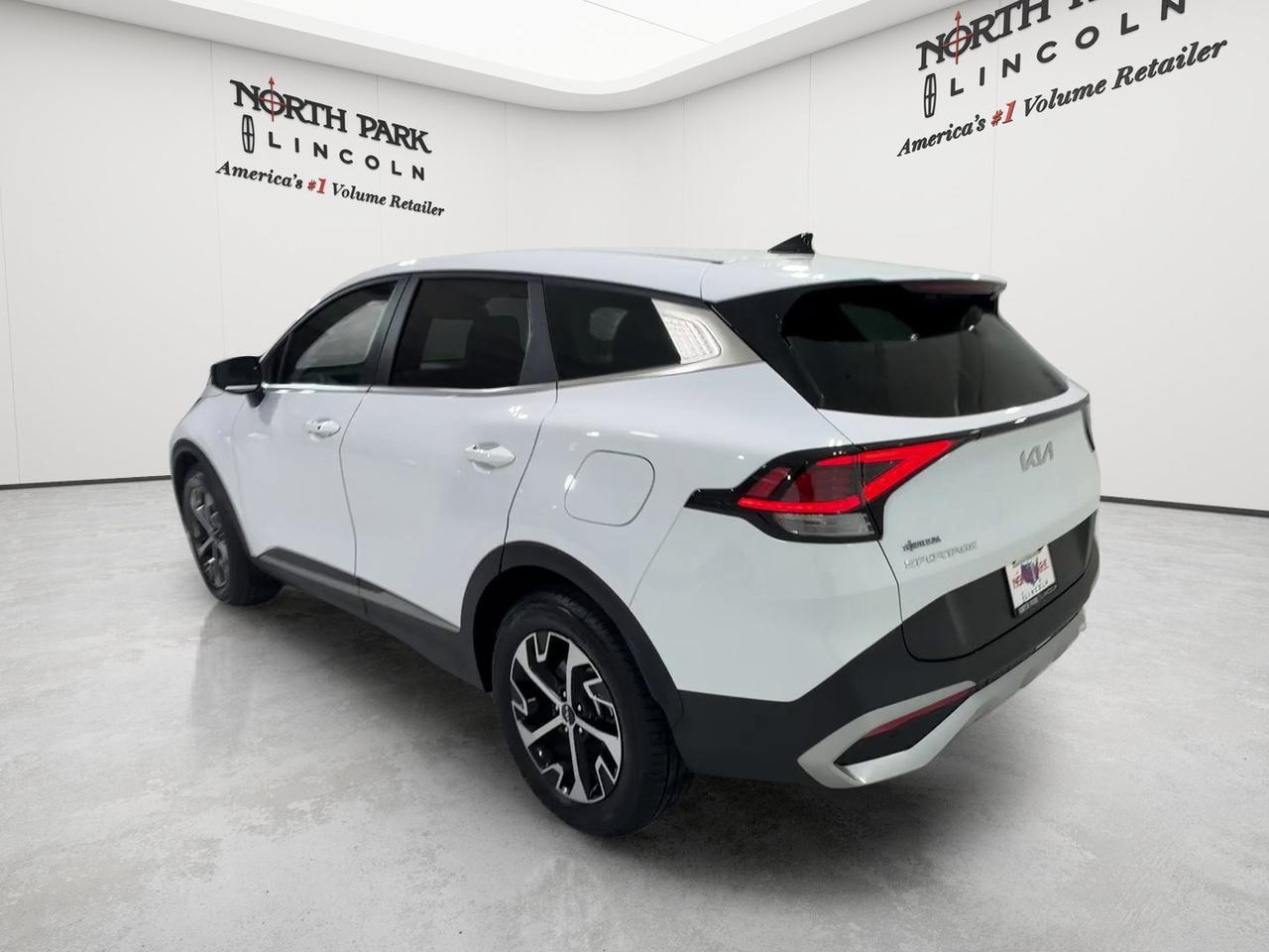 2024 Kia Sportage EX