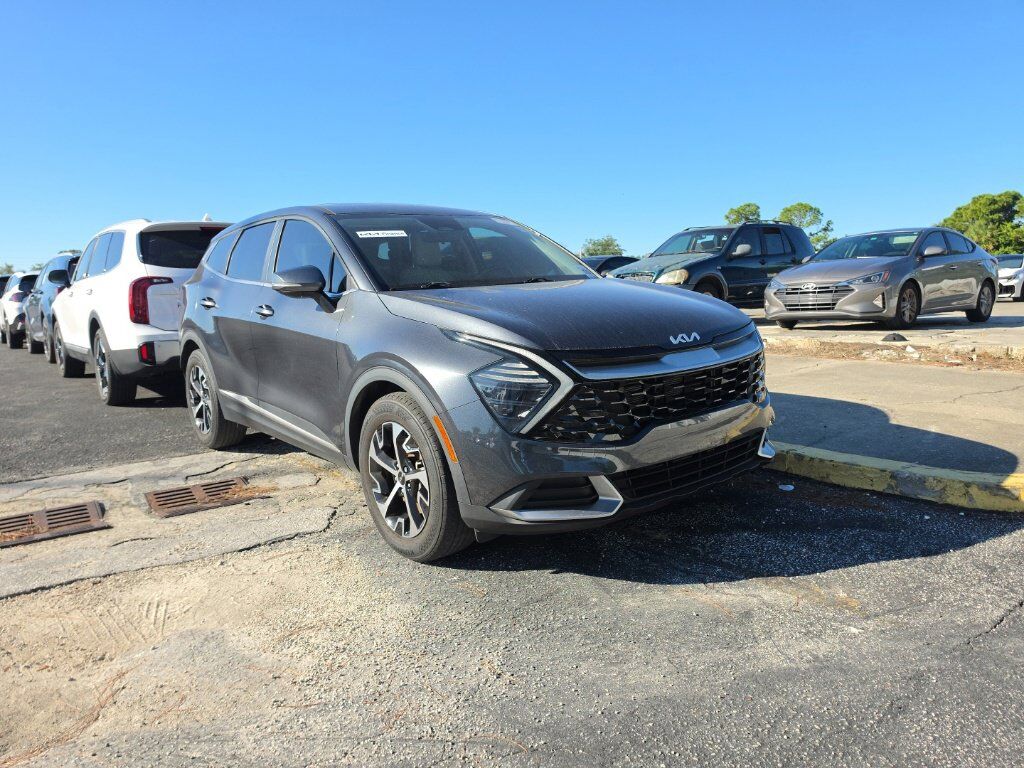 2024 Kia Sportage EX
