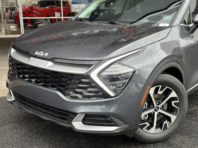 2024 Kia Sportage EX