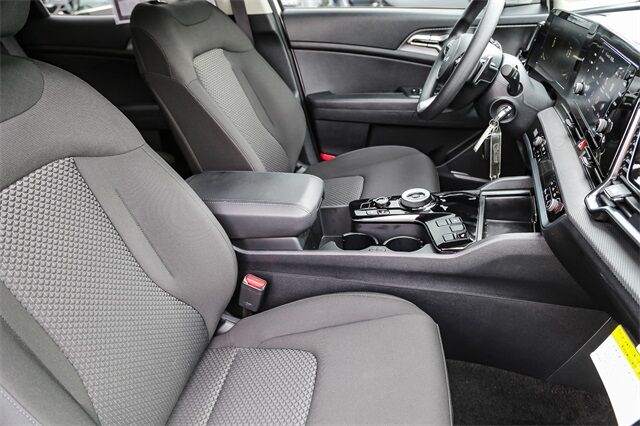 2024 Kia Sportage Hybrid LX Renton WA