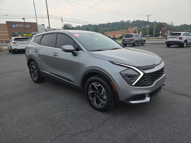 2024 Kia Sportage LX AWD