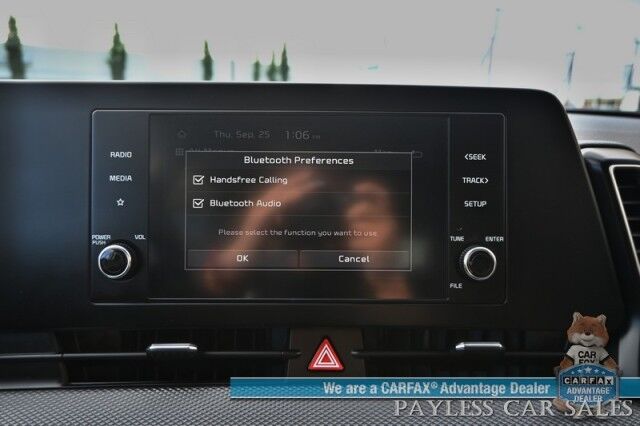 2024 Kia Sportage LX / AWD / Heated Cloth Seats / Lane Departure & Forward Collision Alert / Apple CarPlay & Android Auto / Aluminum Wheels / Bluetooth / Back Up Camera / Low Miles / 26 MPG / 1-Owner Anchorage AK
