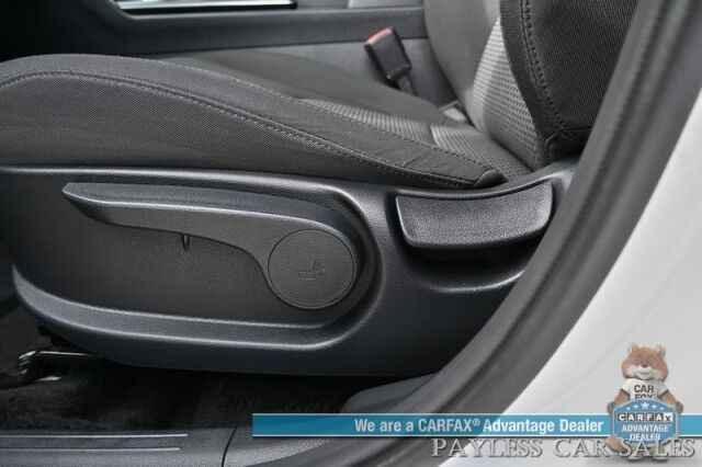 2024 Kia Sportage LX / AWD / Heated Cloth Seats / Lane Departure & Forward Collision Alert / Apple CarPlay & Android Auto / Aluminum Wheels / Bluetooth / Back Up Camera / Low Miles / 26 MPG / 1-Owner Anchorage AK