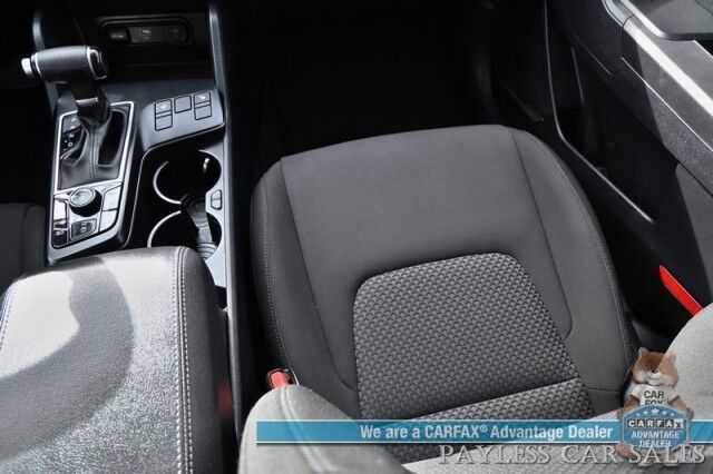 2024 Kia Sportage LX / AWD / Heated Cloth Seats / Lane Departure & Forward Collision Alert / Apple CarPlay & Android Auto / Aluminum Wheels / Bluetooth / Back Up Camera / Low Miles / 26 MPG / 1-Owner Anchorage AK