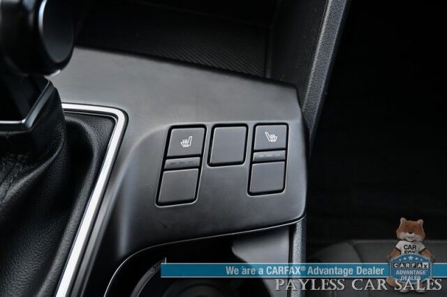 2024 Kia Sportage LX / AWD / Heated Cloth Seats / Lane Departure & Forward Collision Alert / Apple CarPlay & Android Auto / Aluminum Wheels / Bluetooth / Back Up Camera / Low Miles / 26 MPG / 1-Owner Anchorage AK
