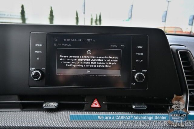 2024 Kia Sportage LX / AWD / Heated Cloth Seats / Lane Departure & Forward Collision Alert / Apple CarPlay & Android Auto / Aluminum Wheels / Bluetooth / Back Up Camera / Low Miles / 26 MPG / 1-Owner Anchorage AK