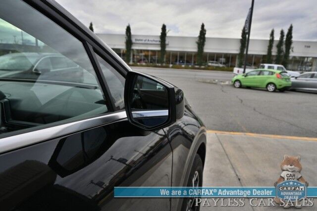 2024 Kia Sportage LX / AWD / Heated Cloth Seats / Lane Departure & Forward Collision Alert / Apple CarPlay & Android Auto / Aluminum Wheels / Bluetooth / Back Up Camera / Low Miles / 26 MPG / 1-Owner Anchorage AK
