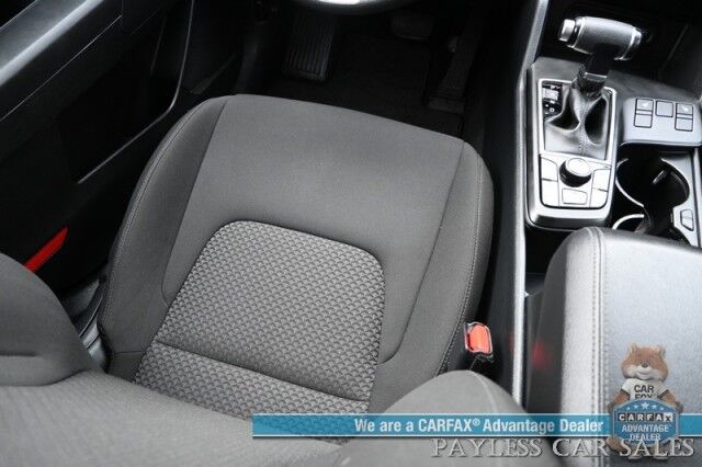 2024 Kia Sportage LX / AWD / Heated Cloth Seats / Lane Departure & Forward Collision Alert / Apple CarPlay & Android Auto / Aluminum Wheels / Bluetooth / Back Up Camera / Low Miles / 26 MPG / 1-Owner Anchorage AK