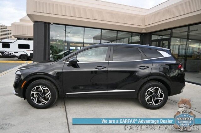 2024 Kia Sportage LX / AWD / Heated Cloth Seats / Lane Departure & Forward Collision Alert / Apple CarPlay & Android Auto / Aluminum Wheels / Bluetooth / Back Up Camera / Low Miles / 26 MPG / 1-Owner Anchorage AK