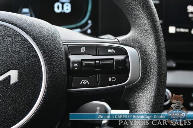 2024 Kia Sportage LX / AWD / Heated Cloth Seats / Lane Departure & Forward Collision Alert / Apple CarPlay & Android Auto / Aluminum Wheels / Bluetooth / Back Up Camera / Low Miles / 26 MPG / 1-Owner Anchorage AK