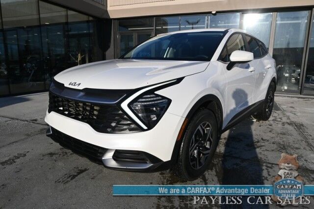 2024 Kia Sportage LX / AWD / Heated Premium Cloth Seats / Lane Departure & Forward Collision Alert / Apple CarPlay & Android Auto / Back Up Camera / Cruise Control / Keyless Entry / Air Conditioning / USB Input / 26 MPG / 1-Owner