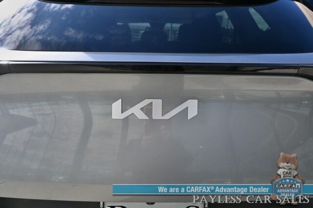 2024 Kia Sportage LX / AWD / Heated Premium Cloth Seats / Lane Departure & Forward Collision Alert / Apple CarPlay & Android Auto / USB Input / Back Up Camera / Cruise Control / 26 MPG / 1-Owner Anchorage AK
